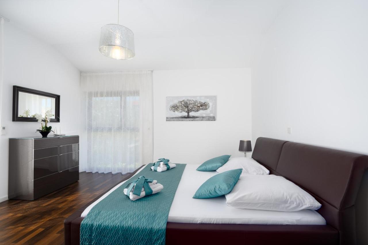 Luxury City Villa Trogir Eksteriør billede